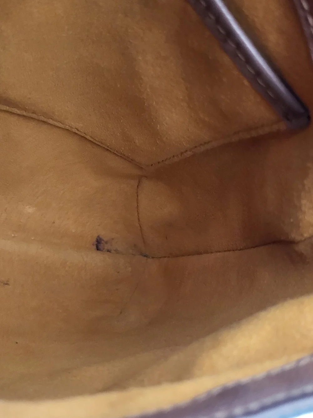 Louis Vuitton Monogram Musette Salsa PM Crossbody Bag..Authentic..